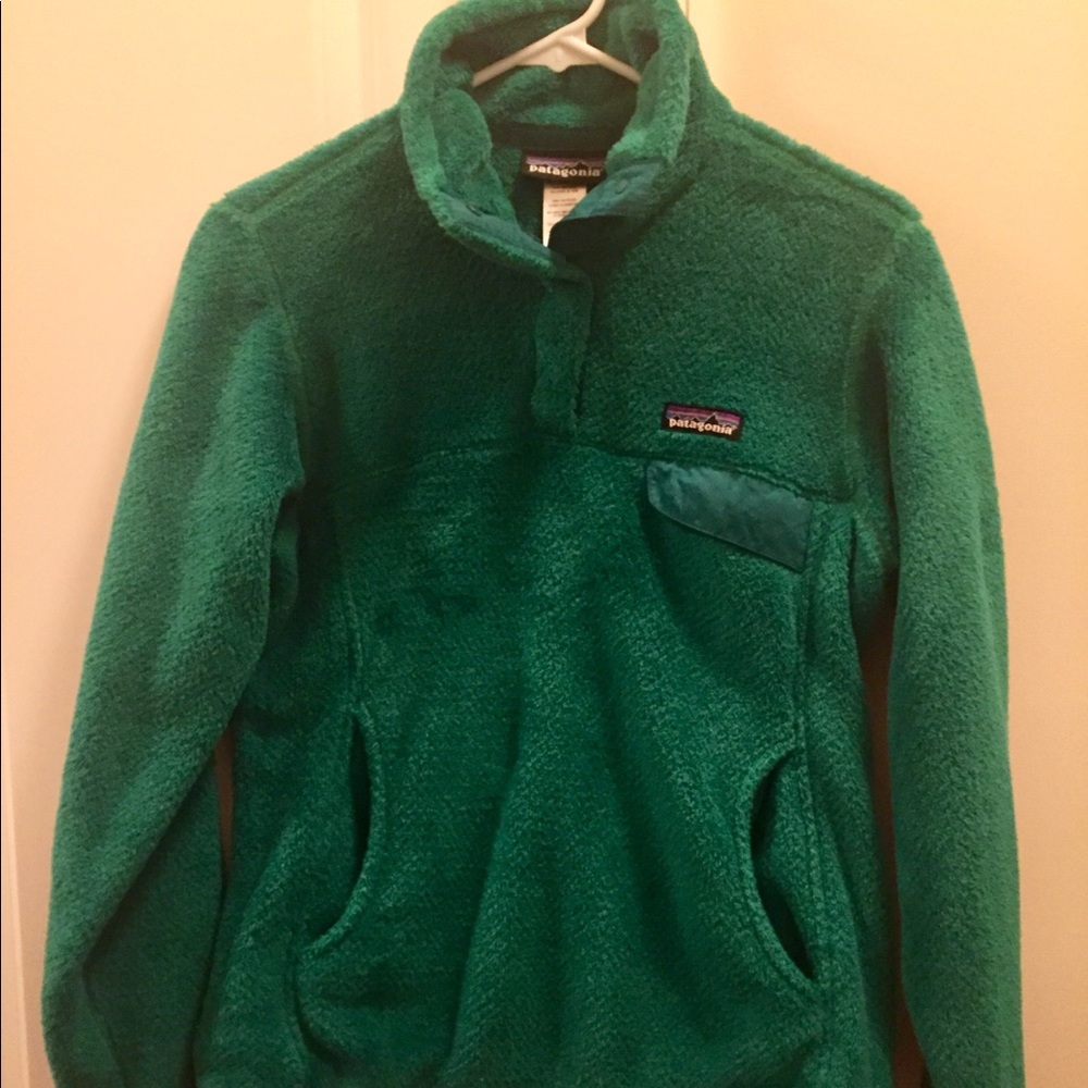 Patagonia Women's Pullover- Snap-T